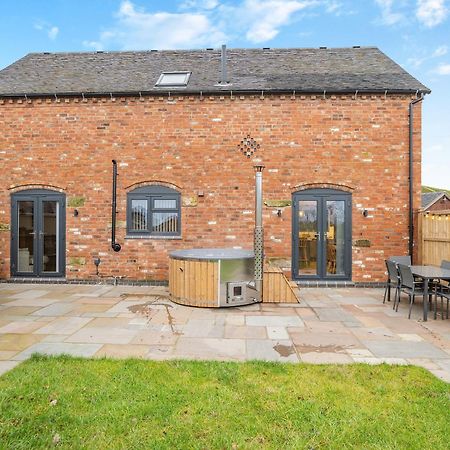 Вилла Babbling Brook Barn Abbots Bromley Экстерьер фото